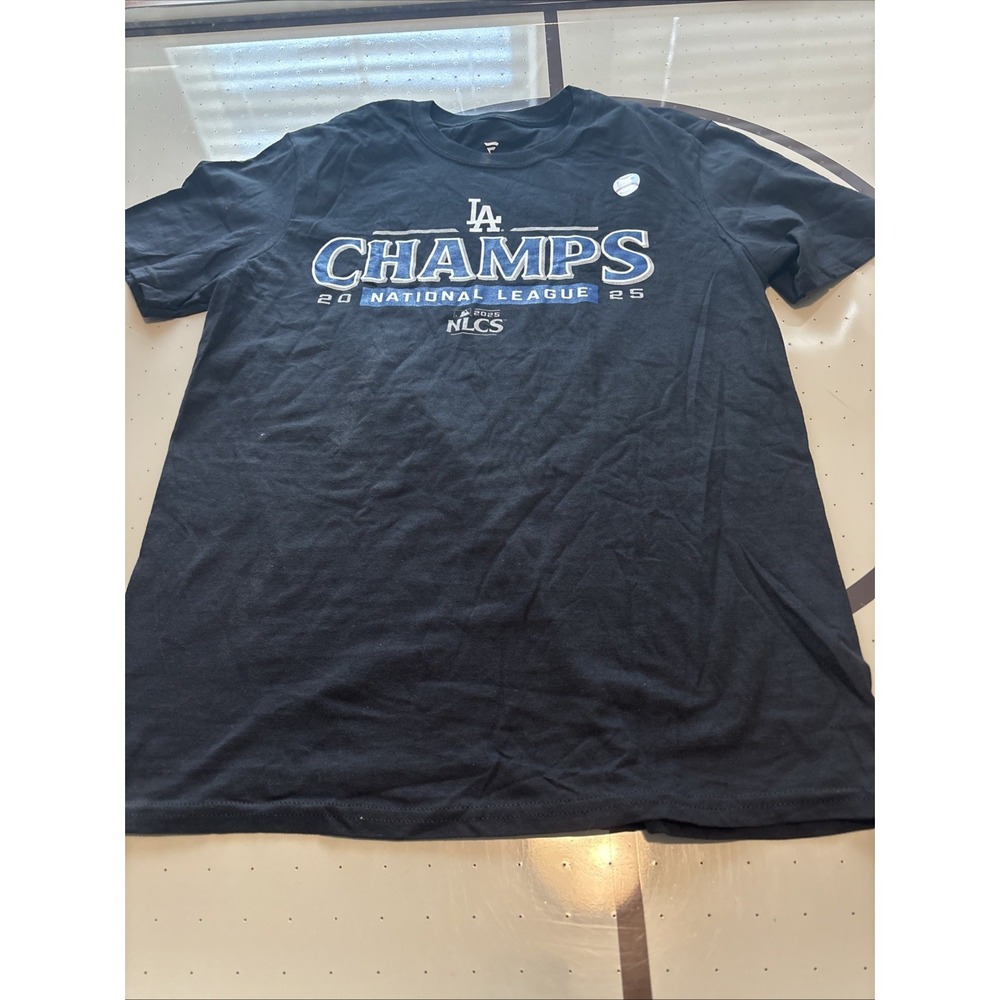 Size M Men's Fanatics LA Dodgers 2025 National League Champs With Players Listed